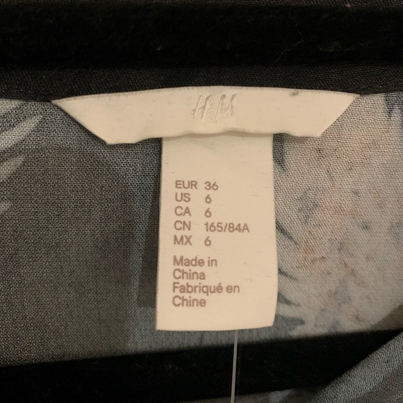 H&M long sleeve Bird Dress New with tags - Picture 3 of 4